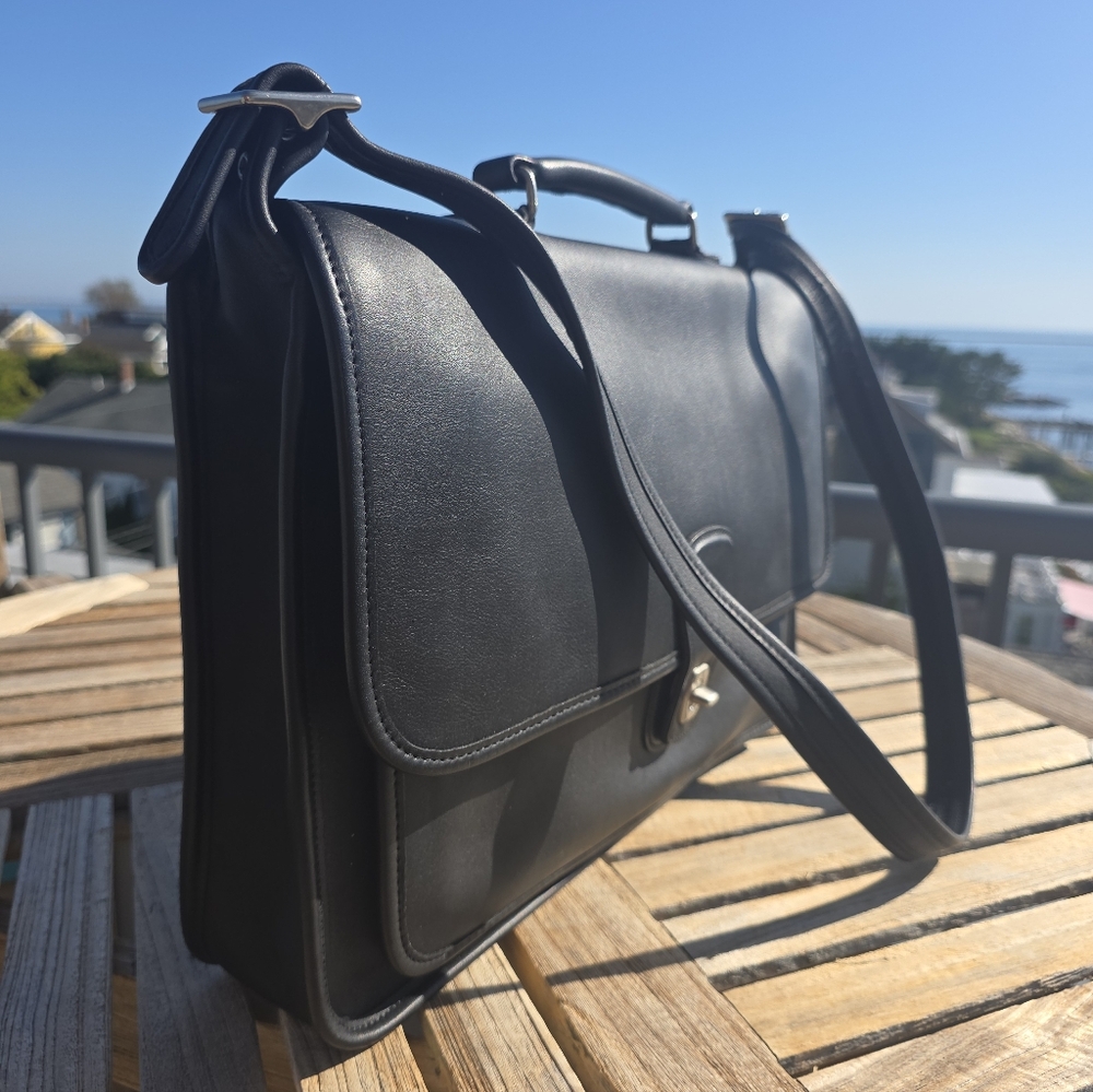 Vintage Coach, Metropolitan Brief Messenger - Picture 6 of 16